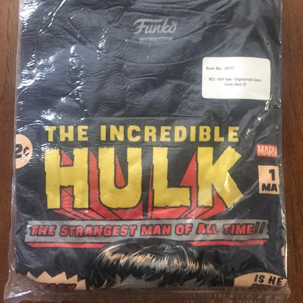 Funko POP! Incredible Hulk T-Shirt. Marvel CC